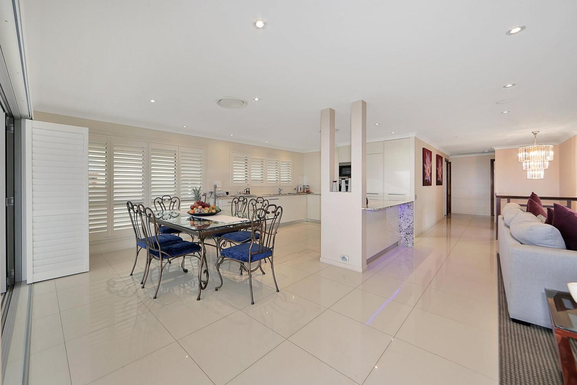 Nautilus Beachside Apartments Bargara Bilik gambar