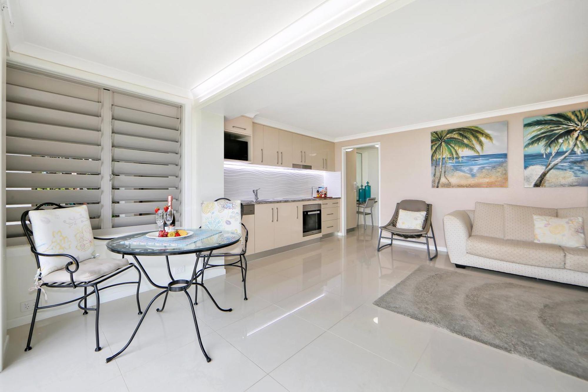 Nautilus Beachside Apartments Bargara Bilik gambar
